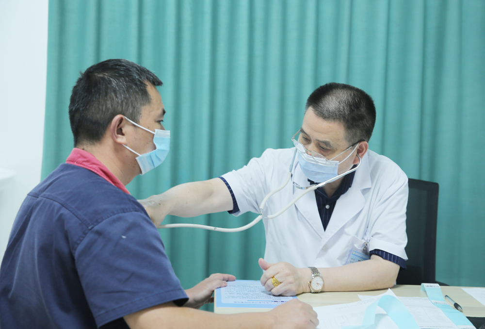 長沙山水(shuǐ)健康體檢中心在湖南省居民(mín)健康卡上(shàng)開(kāi)通健康體檢和(hé)從業(yè)人(rén)員健康檢查等預約服務